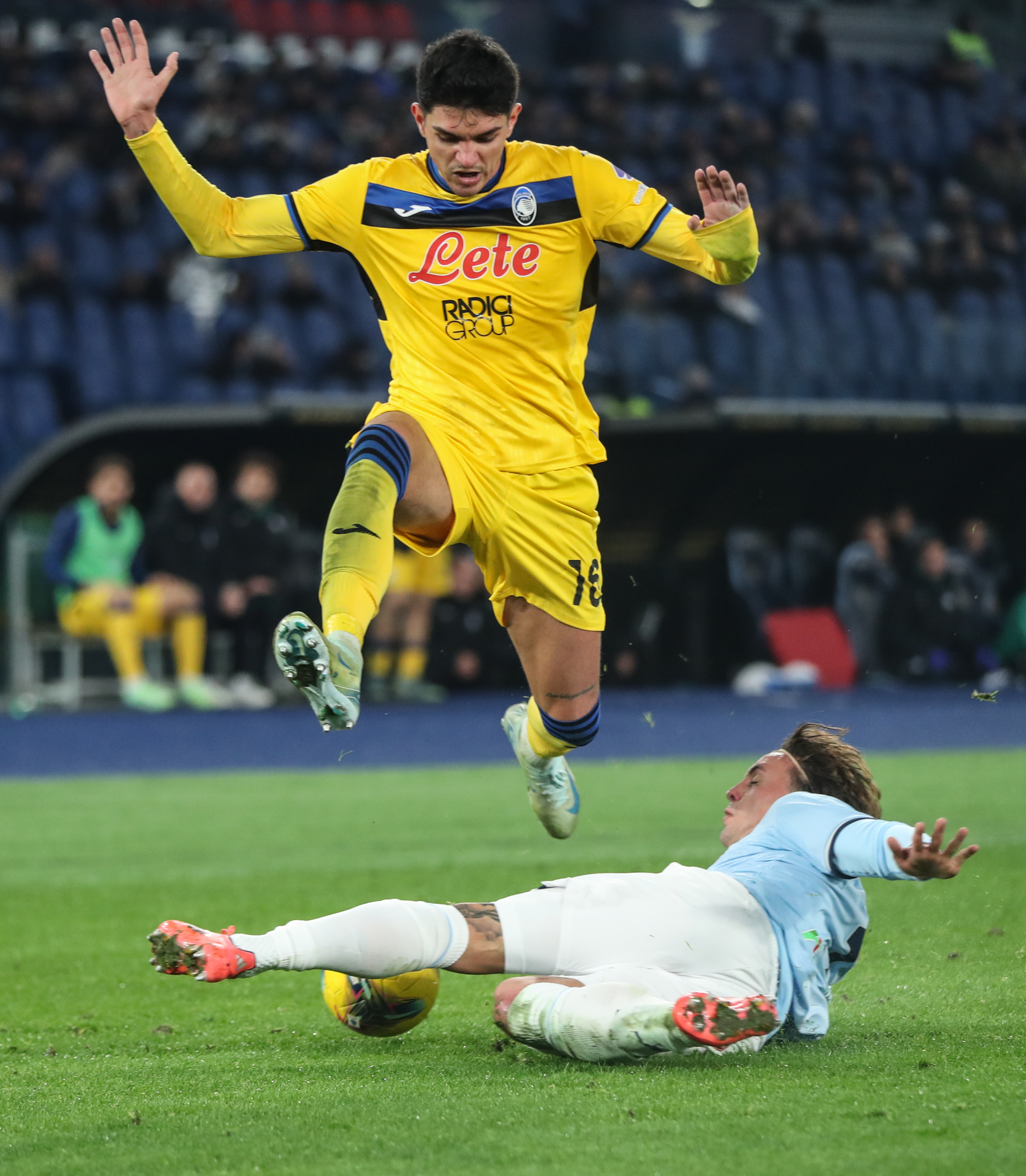 YaBo SPORTS-赛地聚焦——意甲国际比赛日热度飙升，法兰克福迎来里程碑，引发热议，身体对抗强度拉满的简单介绍