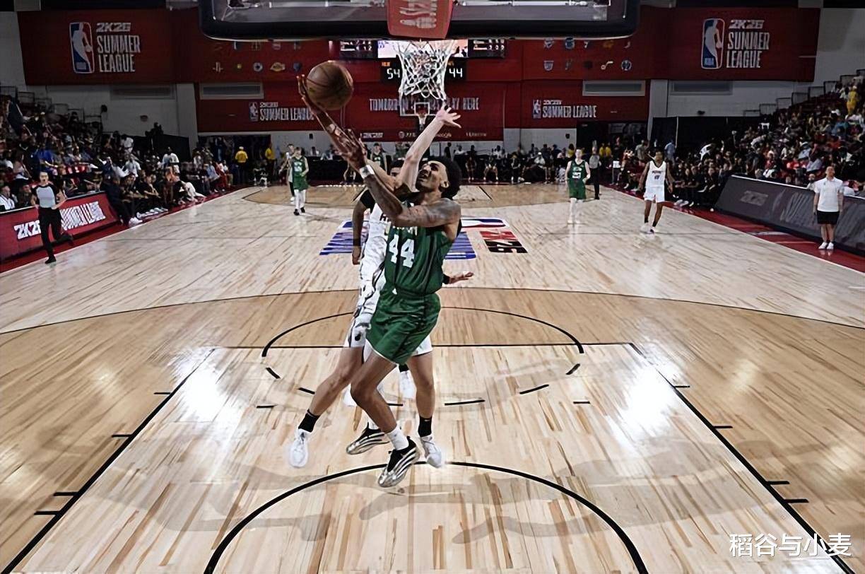 YaBo SPORTS-关于波士顿凯尔特人迎西甲关键赛，窗口期防线松动，悬念犹存，更衣室氛围转暖的信息